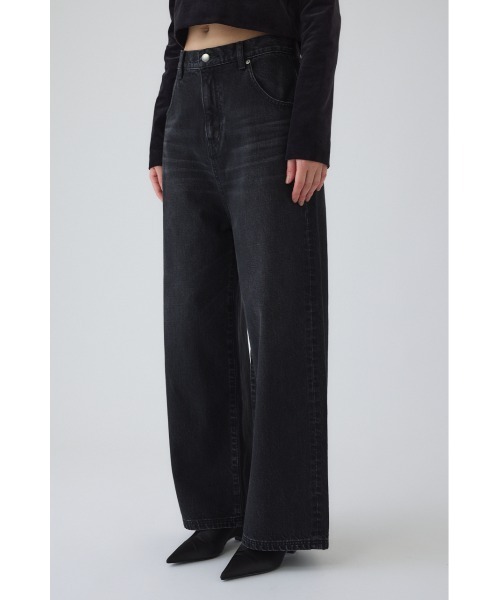 RIM.ARK（リムアーク）の「Middle straight black denim ミドルストレートブラックデニム（デニムパンツ・レディース・ブラック・36/38）」の10枚目の写真