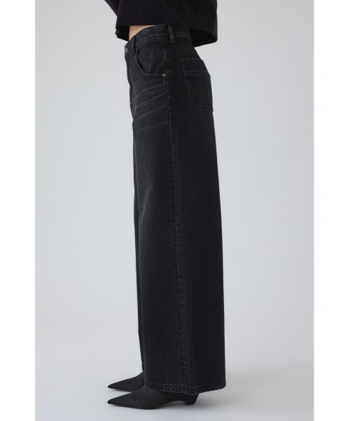 RIM.ARK（リムアーク）の「Middle straight black denim ミドルストレートブラックデニム（デニムパンツ・レディース・ブラック・36/38）」の11枚目の写真