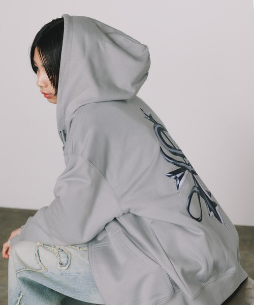 SUPPLIER(サプライヤー)の「SUPPLIER/サプライヤー Chrome Cross Zip Hoodie フーディー(パーカー・メンズ・グレー/ブラック・XL/S/M/L)」の9枚目の写真