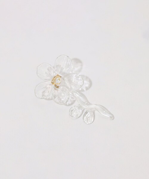 LEVENS(レヴェンス)の「LEVENS JEWELS XL NARCISO 片耳ピアス(ピアス(片耳用)・レディース・クリア・FREE)」の3枚目の写真