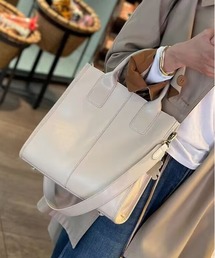 NiiNa（ニーナ）の「【 NiiNa / ニーナ 】【高品質牛革】2wayスクエアミディアムレザーバッグ（ショルダーバッグ・レディース）」