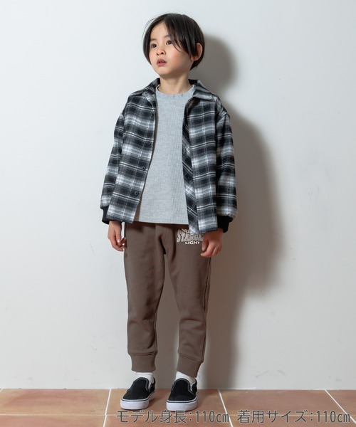 MAKE YOUR DAY（メイクユアデイ）の「無地とチェックのスタンダード長袖シャツ■80～140cm（シャツ/ブラウス・キッズ・ブラック/オフホワイト/ネイビー/ブラウン・140/120/110/100/90/80/130）」の11枚目の写真