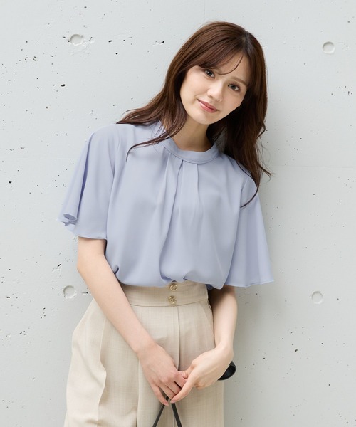 Andemiu（アンデミュウ）の「2WAYラッフルブラウス574992（シャツ/ブラウス・レディース・ネイビー/ホワイト×ブラック/オフホワイト/ブルー・FREE）」の10枚目の写真