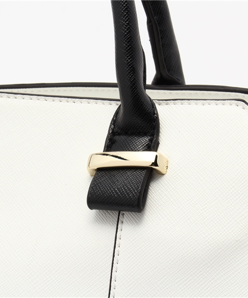 OUTLET（アウトレット）の「【Chez toi】カラーエッジボストンBAG（ボストンバッグ・レディース・ホワイト・FREE）」の4枚目の写真