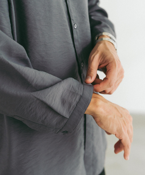 EDIFICE（エディフィス）の「シアー バンブー 8分袖 レギュラーシャツ（シャツ/ブラウス・メンズ・ブラック/サックスブルー/チャコールグレー/オレンジ系その他・SMALL/MEDIUM/LARGE）」の21枚目の写真