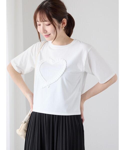 Te chichi TERRASSE(テチチテラス)の「ハートフリル刺繍Tシャツ(Tシャツ/カットソー・レディース・ブラック/オフホワイト/グレー・F)」の9枚目の写真