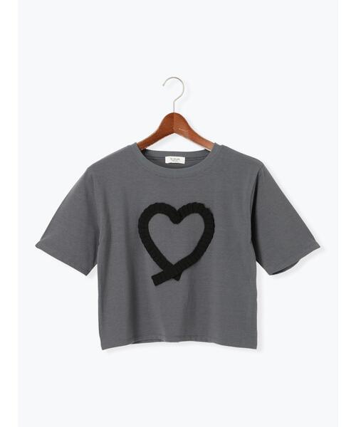 Te chichi TERRASSE(テチチテラス)の「ハートフリル刺繍Tシャツ(Tシャツ/カットソー・レディース・ブラック/オフホワイト/グレー・F)」の11枚目の写真