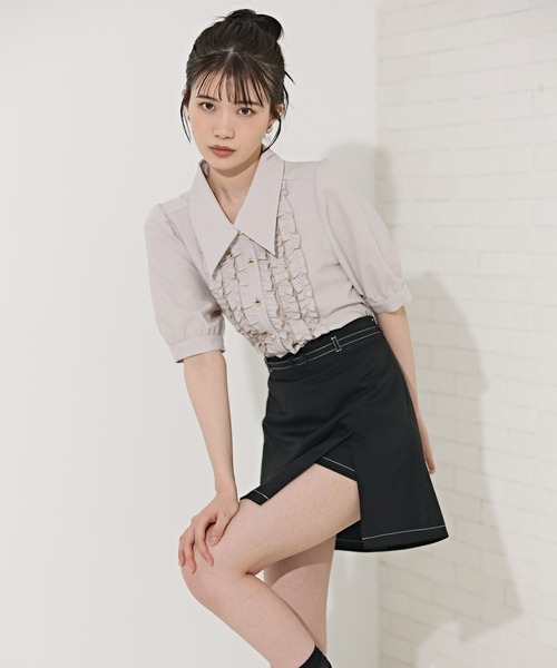 REDYAZEL(レディアゼル)の「ビッグカラーフリルシャツ(シャツ/ブラウス・レディース・オフホワイト/ブルー/ベージュ・FREE)」の12枚目の写真