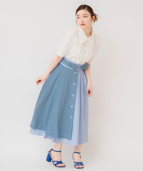 REDYAZEL(レディアゼル)の「ビッグカラーフリルシャツ(シャツ/ブラウス・レディース・オフホワイト/ブルー/ベージュ・FREE)」の17枚目の写真