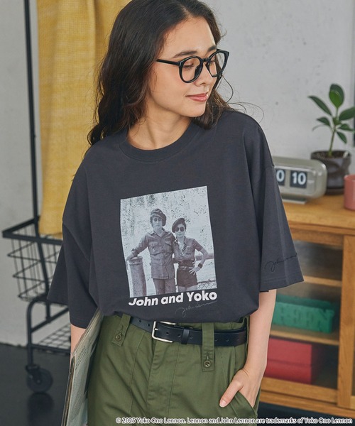 MONO-MART(モノマート)の「JOHN LENNON/ジョンレノン 別注 グラフィックプリント アソート 半袖Tシャツ(Tシャツ/カットソー・レディース・ブラック系2/ブラック系1・FREE)」の2枚目の写真