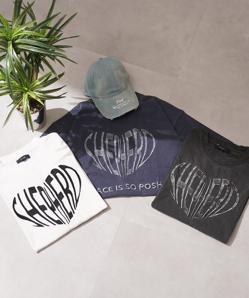 1111clothing(ワンフォークロージング)の「ハート刺繍 ピグメントTシャツ / Heart Embroidery Pigment T-shirt(Tシャツ/カットソー・メンズ・オフホワイト/ブラック/ネイビー・M/L)」の4枚目の写真