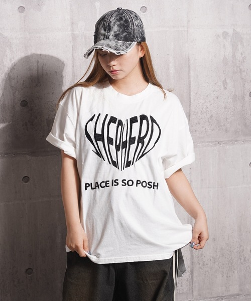 1111clothing(ワンフォークロージング)の「ハート刺繍 ピグメントTシャツ / Heart Embroidery Pigment T-shirt(Tシャツ/カットソー・メンズ・オフホワイト/ブラック/ネイビー・M/L)」の8枚目の写真