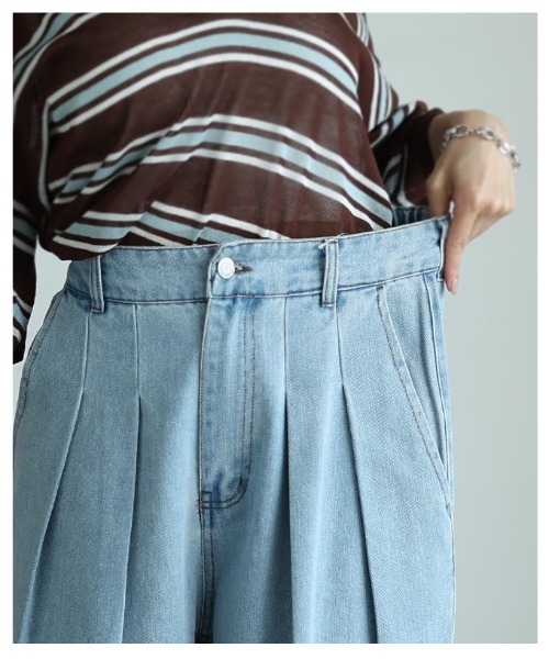 Sawa a la mode(サワアラモード)の「ダブルタックデニムバギーパンツ(デニムパンツ・レディース・ブルー系その他・FREE)」の8枚目の写真