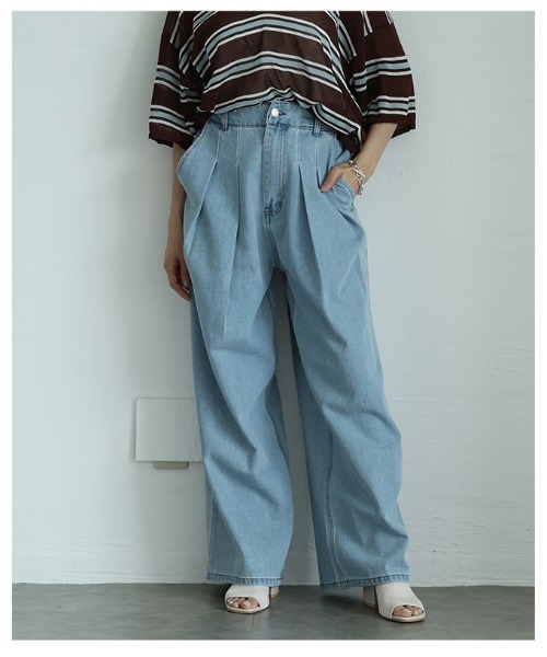 Sawa a la mode(サワアラモード)の「ダブルタックデニムバギーパンツ(デニムパンツ・レディース・ブルー系その他・FREE)」の15枚目の写真