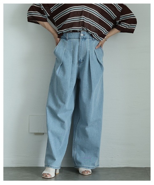 Sawa a la mode(サワアラモード)の「ダブルタックデニムバギーパンツ(デニムパンツ・レディース・ブルー系その他・FREE)」の17枚目の写真