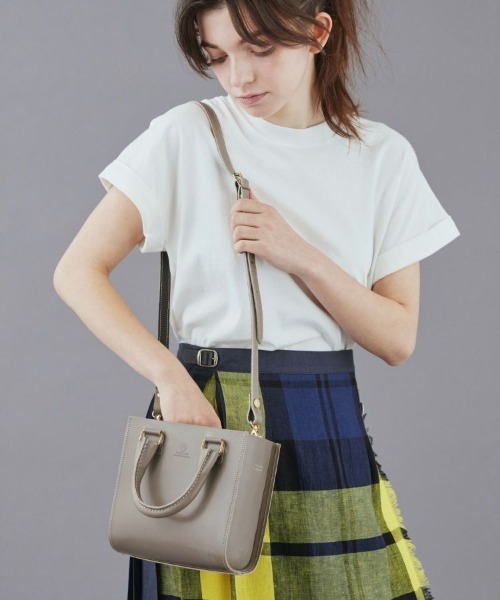 GLEN グレンロイヤル   スクエアミニバック　新品未使用 SQUARE MINI BAG - ブライドルレザーの名門 GLENROYAL｜グレンロイヤル