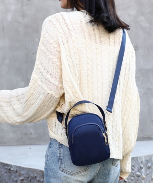 Miniministore(ミニミニストア)の「イヤホンホール付き ミニショルダーバッグ(ショルダーバッグ・レディース・ワインレッド/ダークグレー/ネイビー/パープル/ブラック・FREE)」の21枚目の写真
