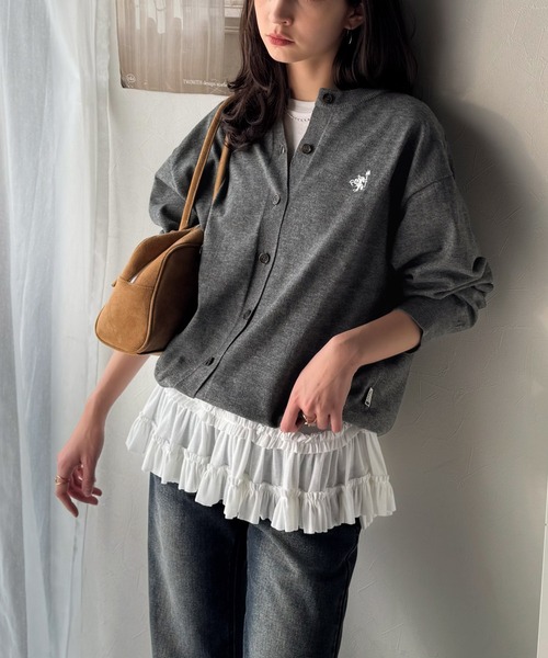 Java(ジャバ)の「《JaVa ジャバコラボ》着まわし自在のベーシックデザイン。配色刺繍カーディガン(長袖)(カーディガン/ボレロ・レディース・ブラック×ホワイト/ブラウン/グレー×ホワイト/グレイッシュベージュ/アイボリー・MEDIUM/SMALL/X-LARGE/LARGE)」の7枚目の写真