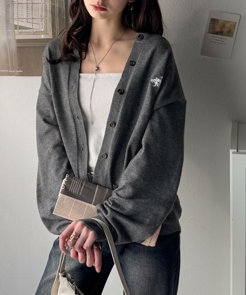 Java(ジャバ)の「《JaVa ジャバコラボ》着まわし自在のベーシックデザイン。配色刺繍カーディガン(長袖)(カーディガン/ボレロ・レディース・ブラック×ホワイト/ブラウン/グレー×ホワイト/グレイッシュベージュ/アイボリー・MEDIUM/SMALL/X-LARGE/LARGE)」の10枚目の写真