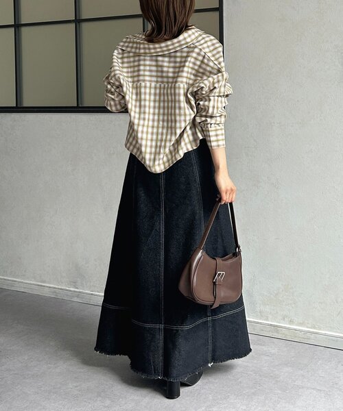 Thevon（ゼボン）の「デニムハイウエストフレアスカート（スカート・レディース・ブラック/ネイビー・M/S）」の10枚目の写真