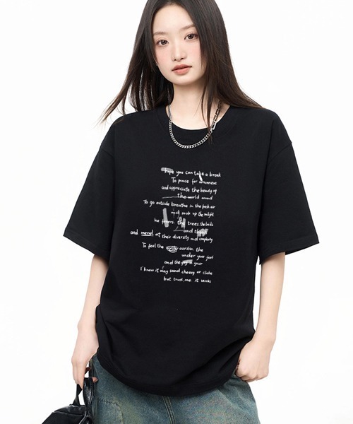 Fun & Daily(ファンアンドデイリー)の「F&D : Moment of Serenity logo T-shirt(Tシャツ/カットソー・メンズ・ブラック/ホワイト・LARGE/MEDIUM)」の1枚目の写真