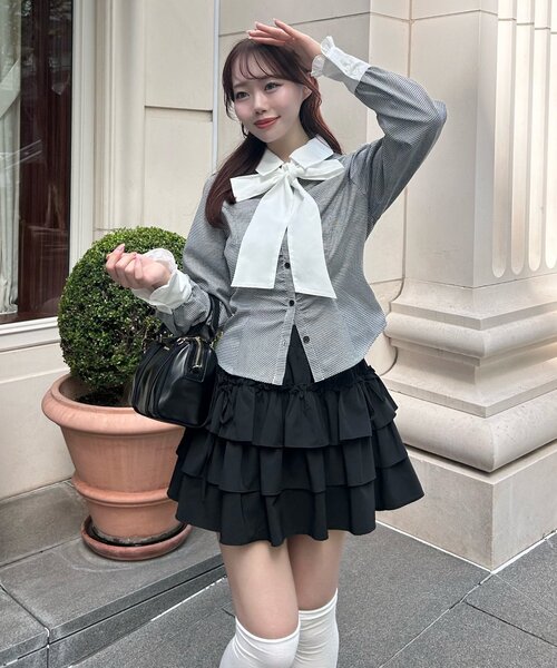 OLIVE des OLIVE（オリーブデオリーブ）の「Keru ボウタイブラウス（シャツ/ブラウス・レディース・グレー系その他2/ブラック系その他/オフホワイト・FREE）」の5枚目の写真