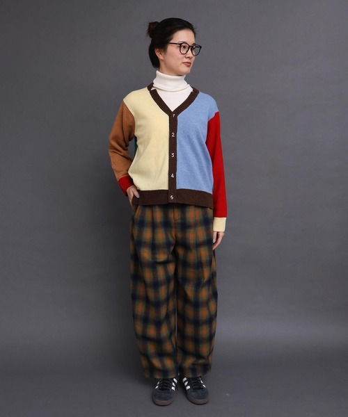 I am I in fact...（アイアムアイインファクト）の「_UPW数字刺繍Vカーディガン（カーディガン/ボレロ・レディース・ブラウン/パープル/ブルー/レッド/チャコールグレー/その他/ブラック系その他・FREE）」の22枚目の写真