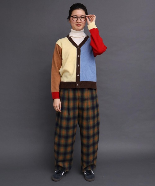 I am I in fact...（アイアムアイインファクト）の「_UPW数字刺繍Vカーディガン（カーディガン/ボレロ・レディース・ブラウン/パープル/ブルー/レッド/チャコールグレー/その他/ブラック系その他・FREE）」の18枚目の写真