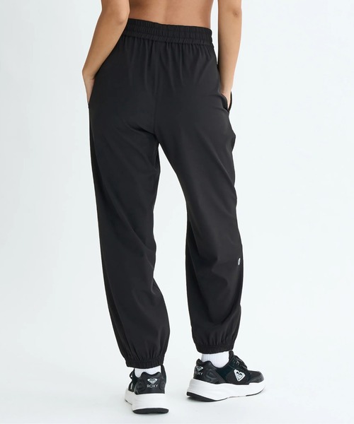 ROXY（ロキシー）の「MY 1ST ROXY PANTS/ロキシー水陸両用速乾UVケアウエストゴムストレッチジョガーパンツ（その他パンツ・レディース・ピンク/グリーン/ブラック・LARGE/MEDIUM/SMALL）」の18枚目の写真