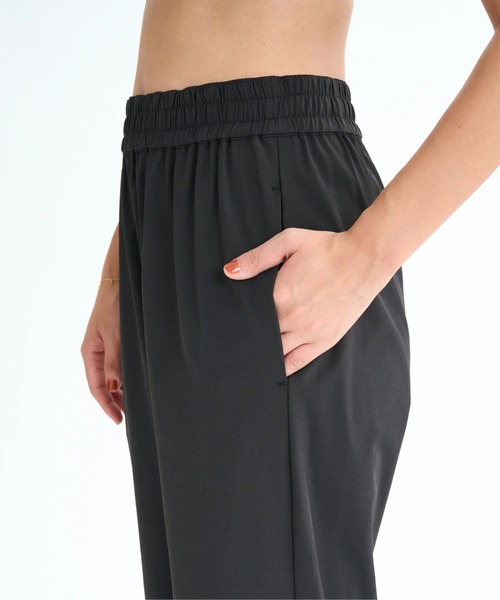 ROXY（ロキシー）の「MY 1ST ROXY PANTS/ロキシー水陸両用速乾UVケアウエストゴムストレッチジョガーパンツ（その他パンツ・レディース・ピンク/グリーン/ブラック・LARGE/MEDIUM/SMALL）」の15枚目の写真