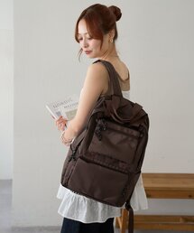 DISCOAT | 【ユニセックス/9ポケット/サコッシュ付き】ユーティリティバックパック(バックパック/リュック)