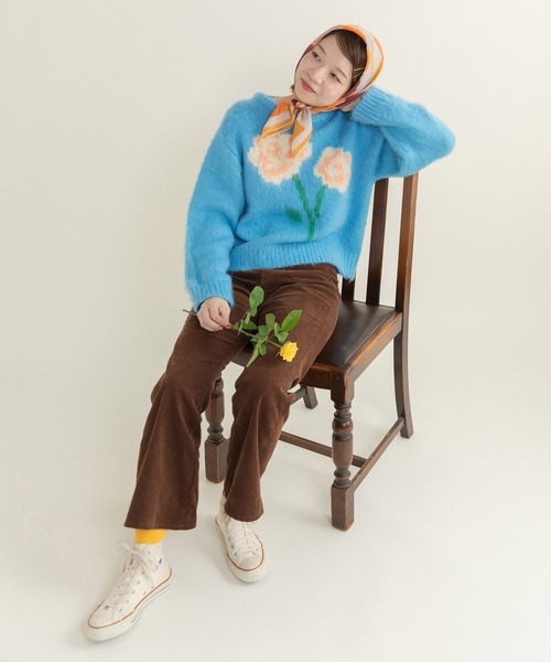 CHILD WOMAN（チャイルドウーマン）の「花モチーフ起毛インターシャプルオーバー（ニット/セーター・レディース・ネイビー/アイボリー/ブルー・FREE）」の11枚目の写真