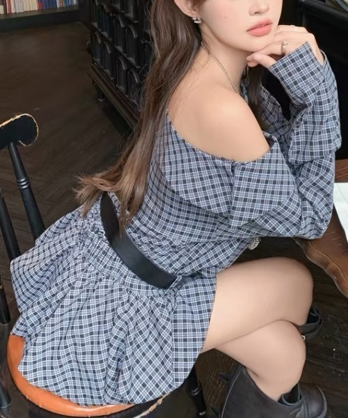 gossip!ロサンゼルス(ゴシップロサンゼルス)の「ハーフショルダー チェック柄ワンピース(定番アイテム)(シャツワンピース・レディース・チェック・M)」の2枚目の写真