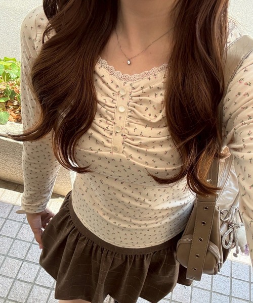 continuer de NICE CLAUP（コンティニューデナイスクラップ）の「花柄・ドットレーストップス（Tシャツ/カットソー・レディース・ネイビー/オフホワイト/ピンク/ライトグレー/ドット・FREE）」の15枚目の写真