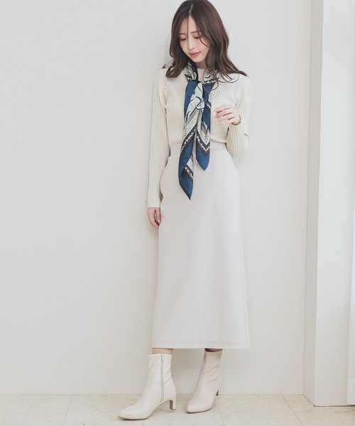 GLACIER lusso(グラシアルッソ)の「【ウォッシャブル】変則ケーブルハイネック(ニット/セーター・レディース・レッド/マスタード/アイボリー/ブラック/杢グレー・L/LL/M/S)」の6枚目の写真