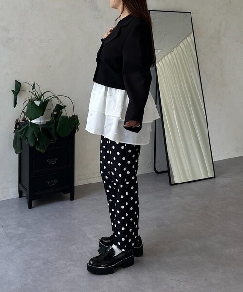 prose verse（プロズヴェール）の「ショート丈テーラードジャケット（テーラードジャケット・レディース・ブラック・MEDIUM/LARGE）」の2枚目の写真