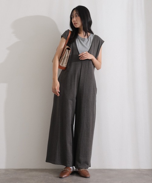 ElegChic(エレグシック)の「ミニ裏毛ディープVネックコットンジャンプスーツ(つなぎ/オールインワン・レディース・ブラック/ライトベージュ/グレー/チャコール・M/XL/4L)」の18枚目の写真
