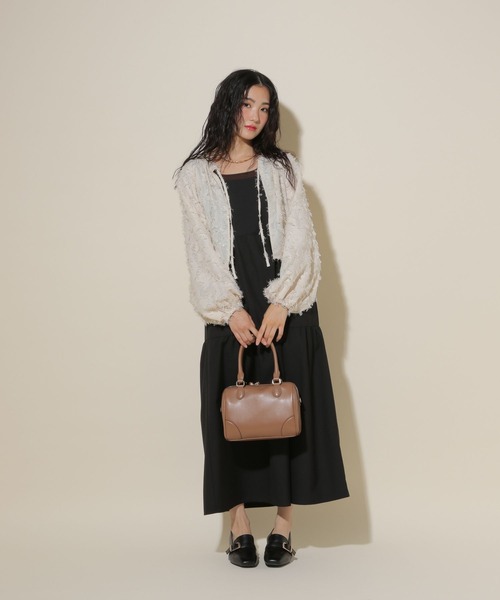 GLOBAL WORK（グローバルワーク）の「ジャガードボレロ/599661（シャツ/ブラウス・レディース・ブラック/オフホワイト・MEDIUM/LARGE）」の3枚目の写真