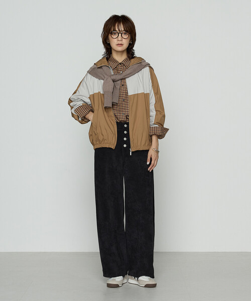 COMME CA Wardrobe（コムサワードローブ）の「パウダータフタ ブルゾン（ブルゾン・レディース・ネイビー/キャメル・FREE）」の16枚目の写真