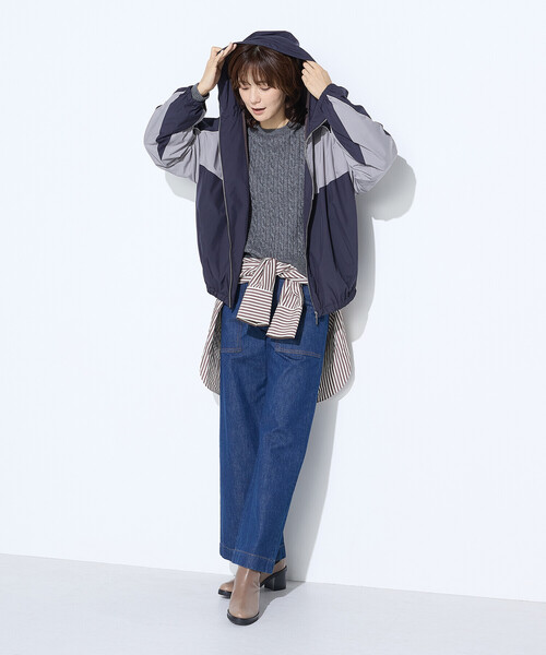 COMME CA Wardrobe（コムサワードローブ）の「パウダータフタ ブルゾン（ブルゾン・レディース・ネイビー/キャメル・FREE）」の11枚目の写真