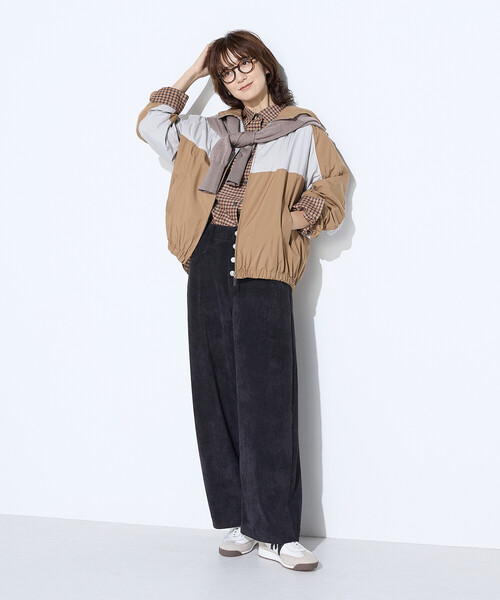 COMME CA Wardrobe（コムサワードローブ）の「パウダータフタ ブルゾン（ブルゾン・レディース・ネイビー/キャメル・FREE）」の12枚目の写真