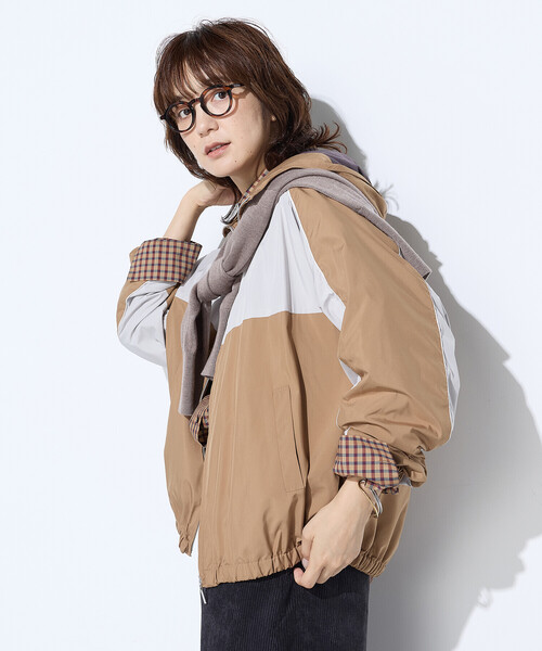 COMME CA Wardrobe（コムサワードローブ）の「パウダータフタ ブルゾン（ブルゾン・レディース・ネイビー/キャメル・FREE）」の15枚目の写真