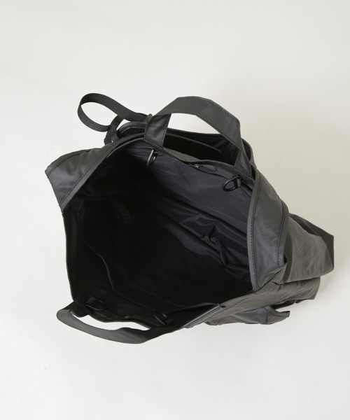 BAICYCLON by Bagjack(バイシクロン バイ バグジャック)の「BAICYCLON by bagjack/MULTI POCKETS 2WAY TOTE MEDIUM(ショルダーバッグ・メンズ・ブラック・FREE)」の3枚目の写真