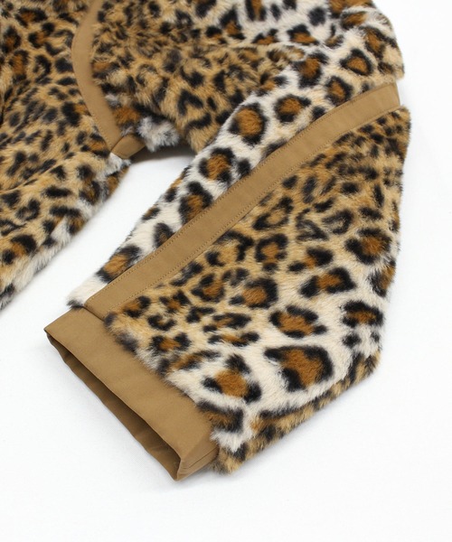 RNA（アールエヌエー）の「C0788 アニマルファーコート（ノーカラージャケット・レディース・レオパード/アイボリー・MEDIUM）」の16枚目の写真