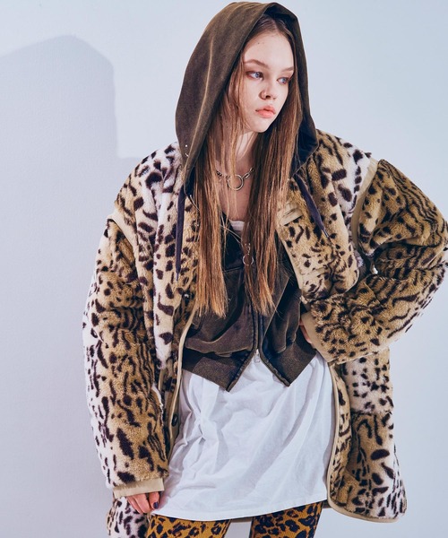 RNA（アールエヌエー）の「C0788 アニマルファーコート（ノーカラージャケット・レディース・レオパード/アイボリー・MEDIUM）」の21枚目の写真