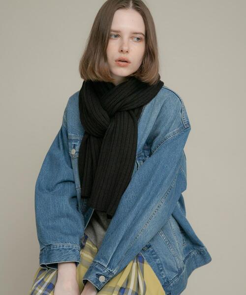 URBAN RESEARCH Sonny Label（アーバンリサーチサニーレーベル）の「リブニットマフラー（マフラー・レディース・ブラウン/ブラック/アイボリー/グレー・ONE）」の6枚目の写真