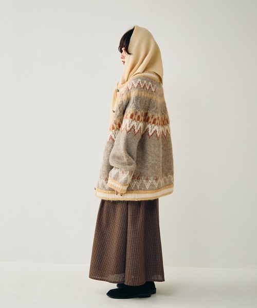 Crisp（クリスプ）の「ノルディックオーバーニットカーディガン（ブルゾン・レディース・グレイッシュベージュ/アイボリー・FREE）」の12枚目の写真