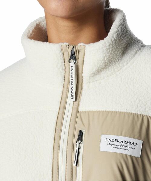 UNDER ARMOUR（アンダーアーマー）の「UAシェルパ フルジップ ジャケット（ライフスタイル/レディース）（その他アウター・レディース・ベージュ・XL/S/L/M）」の4枚目の写真