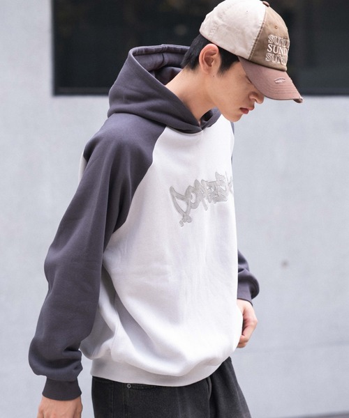 WEGO（ウィゴー）の「WEGO/ラグランプルパーカー（スウェット・メンズ・ブルー/ブラウン/スミクロ・LARGE/MEDIUM）」の21枚目の写真