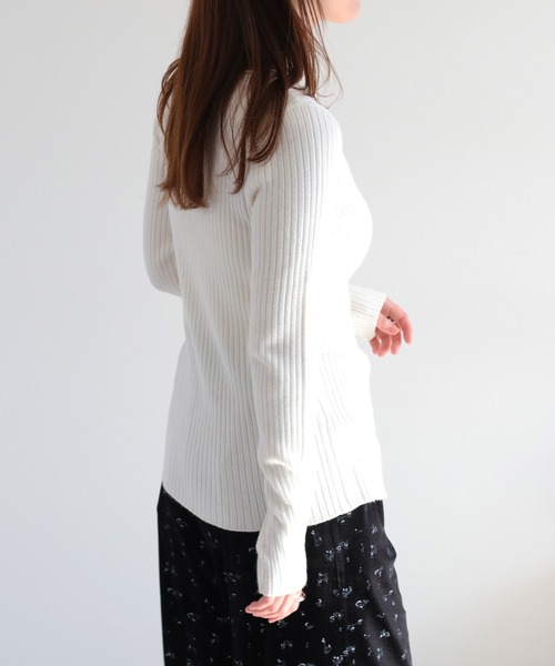 cepo（セポ）の「クルーネックリブニットカーディガン（カーディガン/ボレロ・レディース・グレー/オフホワイト/ブラック・M）」の9枚目の写真